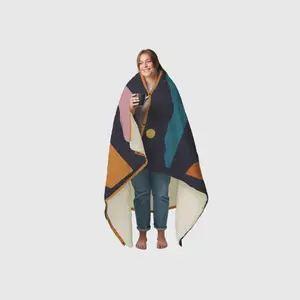 4-in-1 Blanket Voited CloudTouch image-1