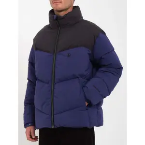 Plumífero Volcom image-1