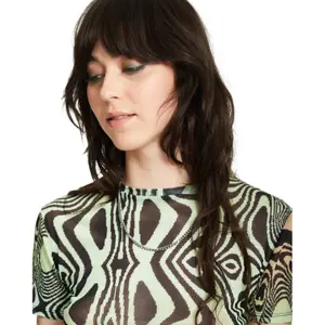 Camiseta corta de mujer Volcom Fa Filip Rygalski image-4