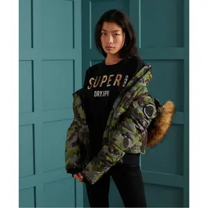 Camiseta de mujer Superdry Super Japan image-2