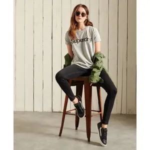 Kurzarm-T-Shirt, Damen Superdry Core Logo image-2