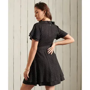 Vestuário feminino Superdry Summer image-2