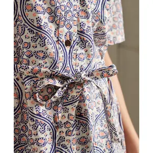 Vestido camisero estampado de mujer Superdry image-4