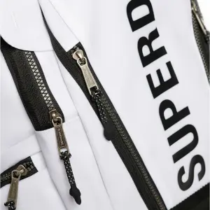 Women's backpack Superdry Tarp image-4