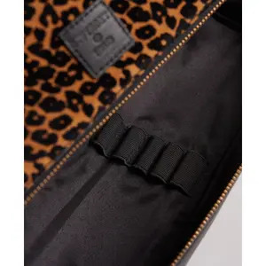 Women's makeup bag Superdry image-3