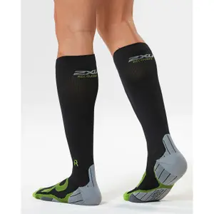 Compression socks 2XU image-1