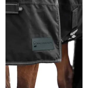 Lightweight High Neck Outdoor Blanket for Horse Waldhausen Artic image-1