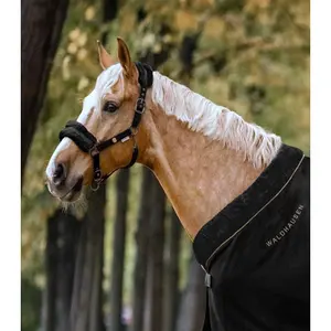 Różowa kantara dla konia z futerkiem Waldhausen Modern image-1