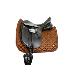 Dressage saddle pad for horses Waldhausen Nepal image-1