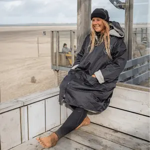 Poncho Wave Hawaii Inuvik image-3