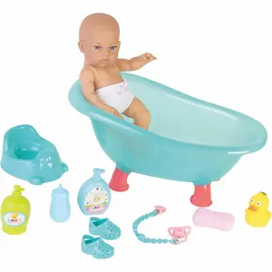 Camille in the bath WDK Partner image-0