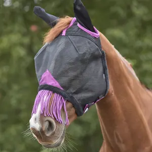 Máscara antimoscas para caballos de malla resistente con protección para las orejas y borlas Weatherbeeta Comfitec Deluxe image-0