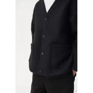 Cardigan i fluffy strik Welter Shelter image-4