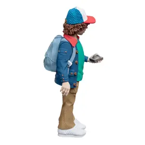 Collectible figurine Weta Workshop Stranger Things Epics Dustin the Pathfinder Limited Edition image-1