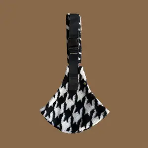 Harembaby draagzak pied-de-poule Wildride Teddy image-1