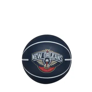 Palla che rimbalza nba dribbling New Orleans Pelicans image-1