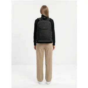 Multifunctional Backpack for Women Wings Skylark image-2