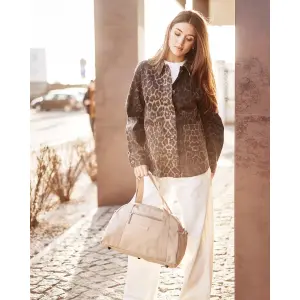 Women's travel Bag Wings Trogon image-1