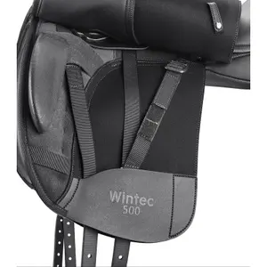 Dressage saddle for horses Wintec image-2