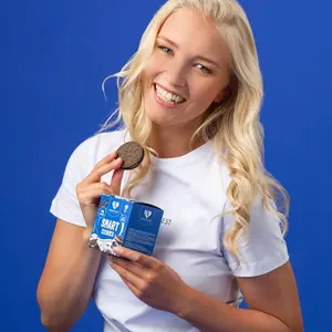 Pakke med 4 proteinnæringsstoffer Women's Best Smart Cookies - Cookies & Cream image-1