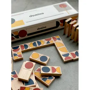 Dominos Modernes Wooden Story image-1