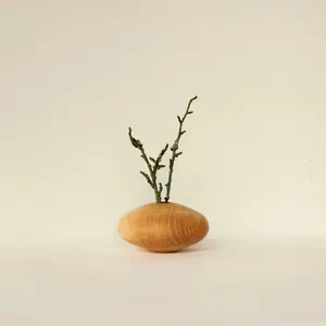 Vase für Blumen Nr. 04 Wooden Story image-1