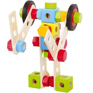 Set of 80 wooden building blocks Woomax image-1