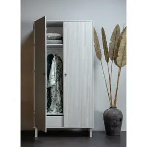 Wardrobe cabinet Woood Madu image-4