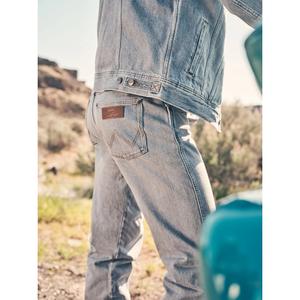 product/w/r/wrangler-112370943-light-ice-6.jpg
