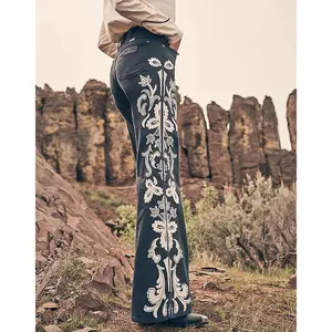 Ausgestellte Hose Damen Wrangler 70s Flare image-4