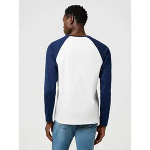 T-Shirt Wrangler Baseball image-1