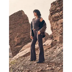 Ausgestellte Hose Damen Wrangler 70s Flare image-1