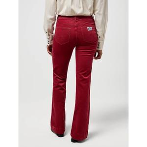product/w/r/wrangler-112373013-red-4.jpg