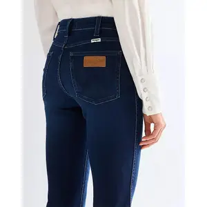 dámské bootcut džíny Wrangler Nightshade image-3