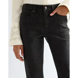 Dámské bootcut džíny Wrangler image-1