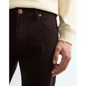 Gerade Jeans Wrangler Greensboro Chocolate Torte image-4