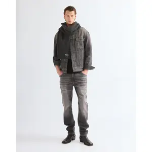 Wool Scarf Wrangler image-3