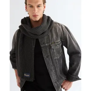 Wool Scarf Wrangler image-4