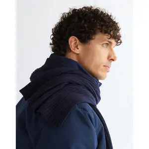 Wool Scarf Wrangler image-6