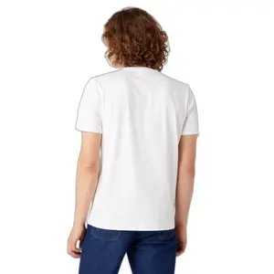 T-shirt Wrangler Sign Off image-2