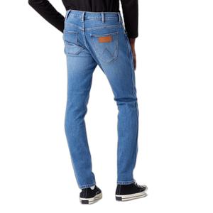 product/w/r/wrangler_112322663_new-favorite_2.jpg