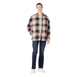 Camiseta Wrangler Graphic Logo image-1