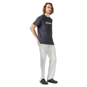 T-Shirt Wrangler Logo image-1