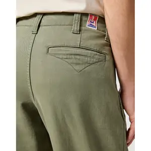 Pantalón chino informal Wrangler Casey Jones image-4