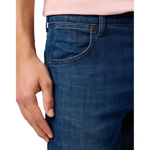 Jeans Rectos Wrangler Greensboro Metro image-3