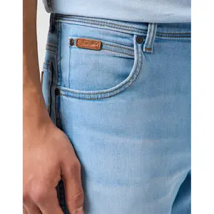 Jeans Rectos Wrangler Texas Cool image-3