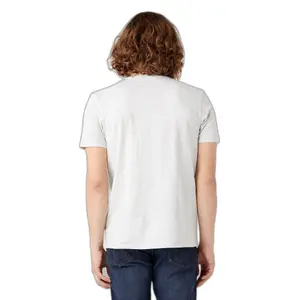 T-shirt Wrangler Sign Off image-2