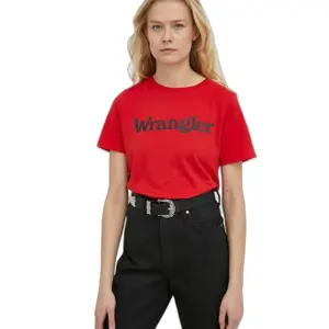 T-shirt femme Wrangler Regular image-0