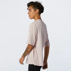 T-shirt femme New Balance essentials stacked logo image-1