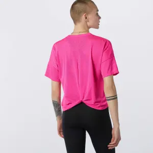 T-shirt femme New Balance achiever keyhole back graphic image-1